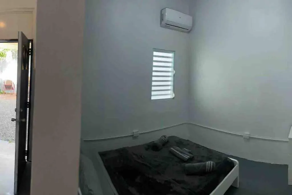 18 Bedrooms 32 Guest La Placita De Santurce By Rentalspr San Juan 0*,